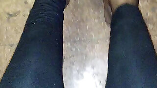 Would you jackoff on my pretty feet? Foot fetish