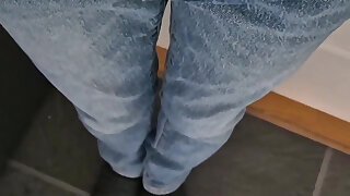 Jeans Piss