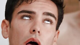 Troye Dean Sneakily Sucks The Masseur Damian Night's Dick While His Bf Is In The Same Room - MEN