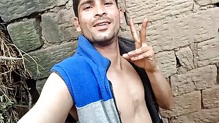 Full Naked Piyus In Tunnel